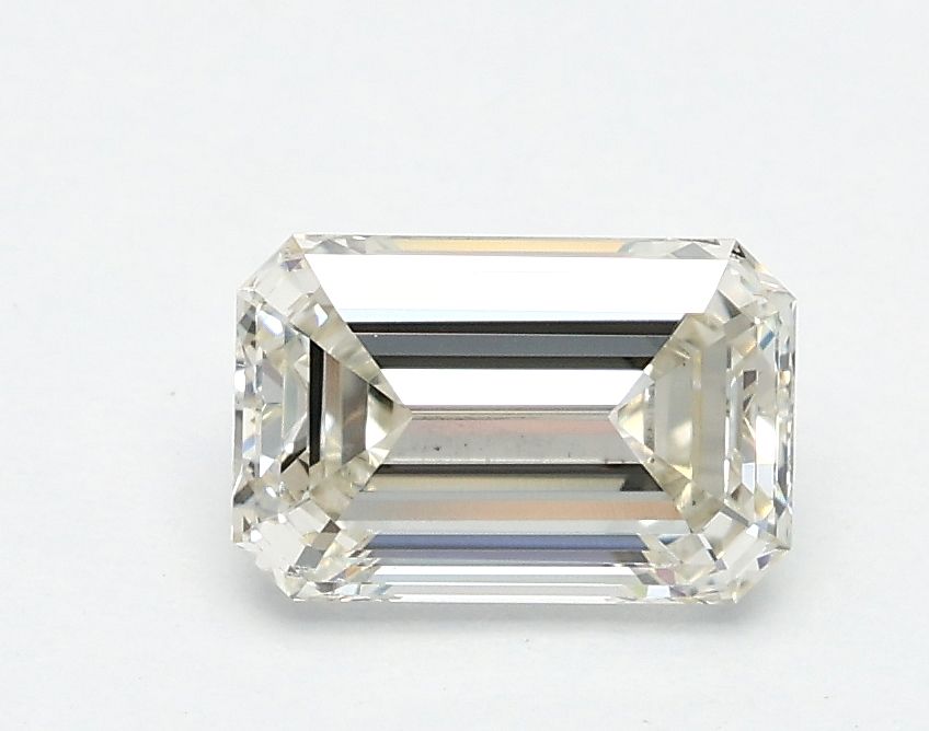 0.80 ct. emerald Lab Grown Diamond front image