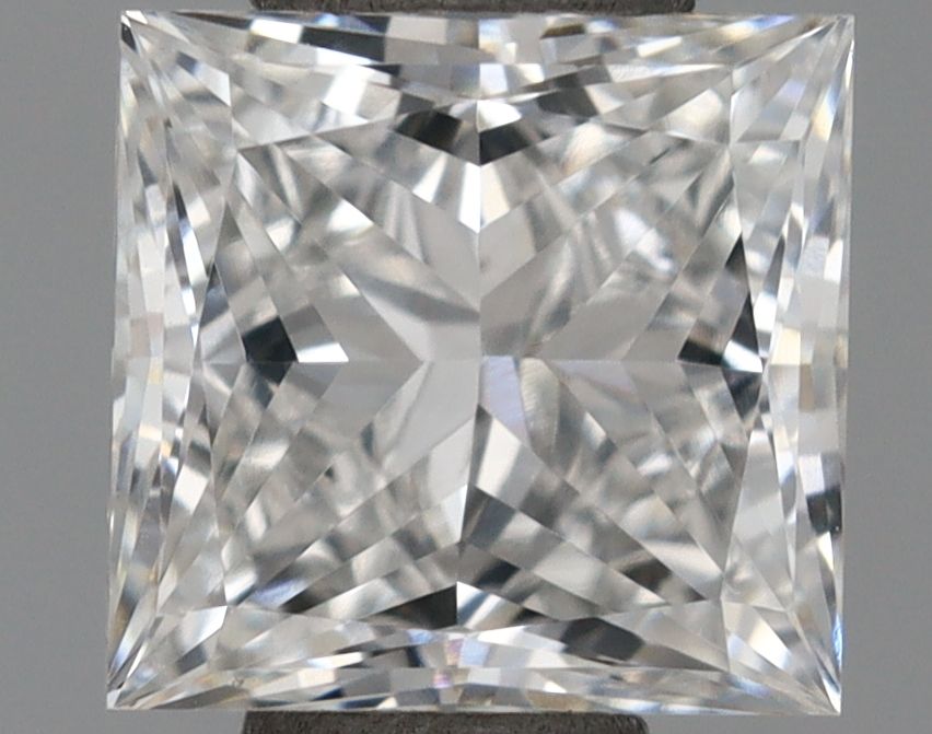 0.7 ct lab-grown Princess Diamond