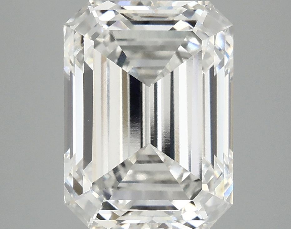 4.58 ct. emerald Lab Grown Diamond front image