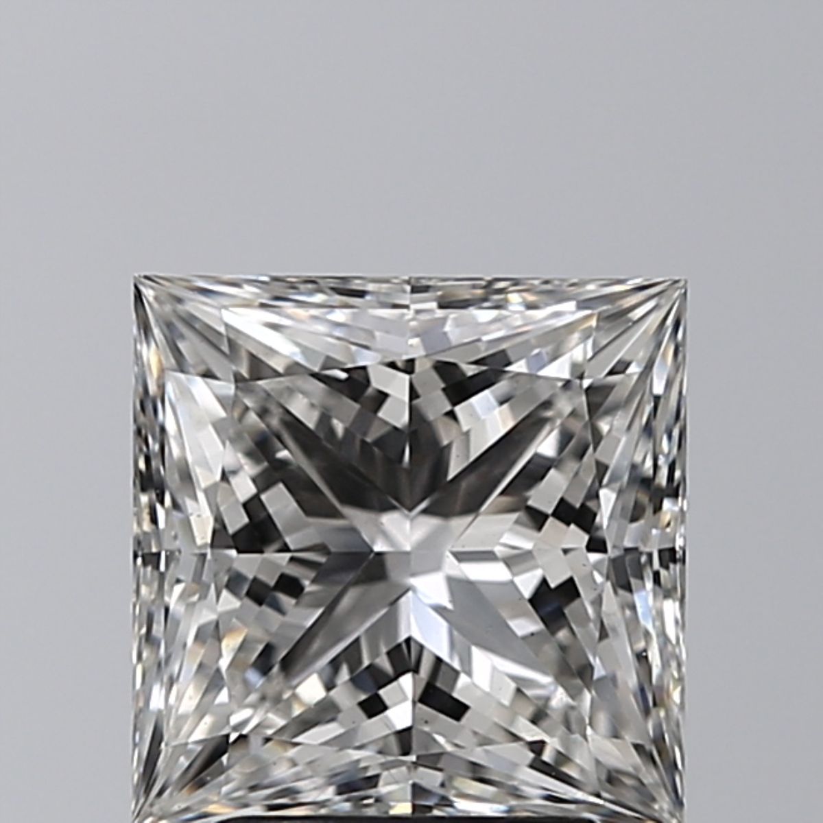 2.72 ct Princess diamond