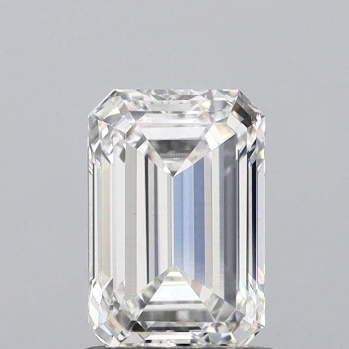 1.11 ct Emerald diamond