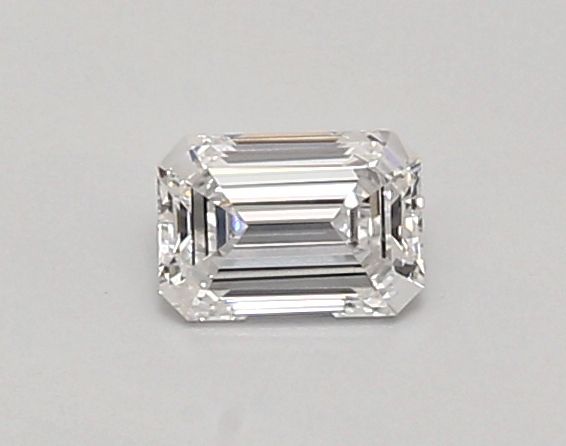 0.46 ct lab-grown Emerald Diamond