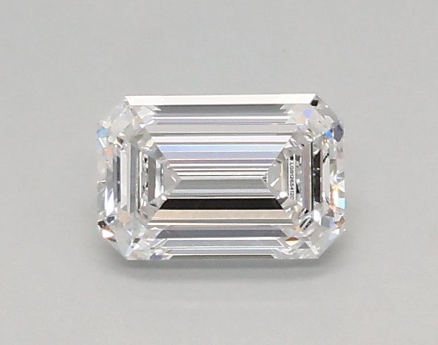 0.3 ct lab-grown Emerald Diamond