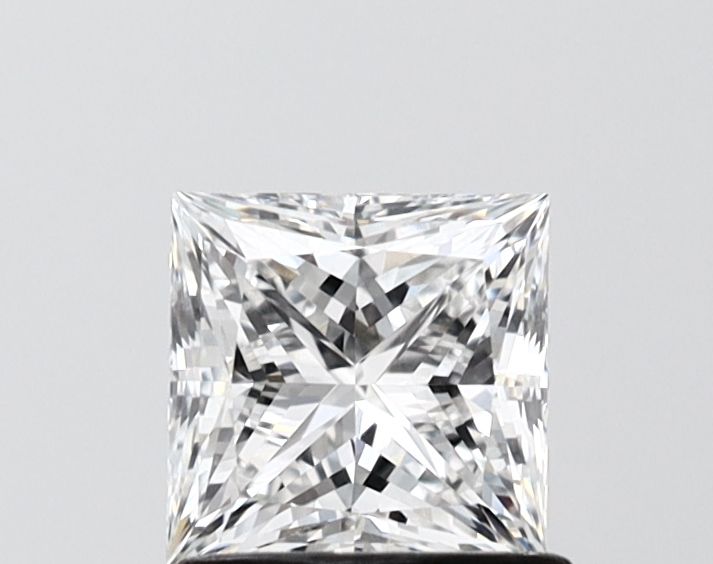 1.05 ct. princess Lab Grown Diamond front image