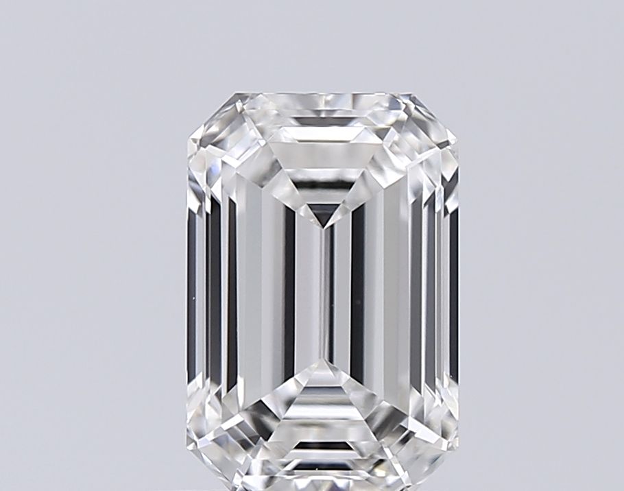 1.05 ct. emerald Lab Grown Diamond front image