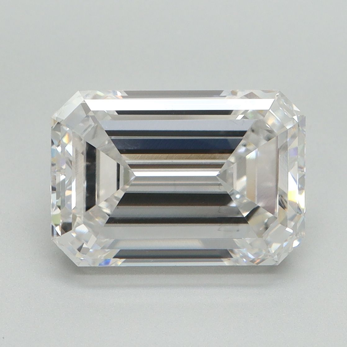 4.15 ct. emerald Lab Grown Diamond front image