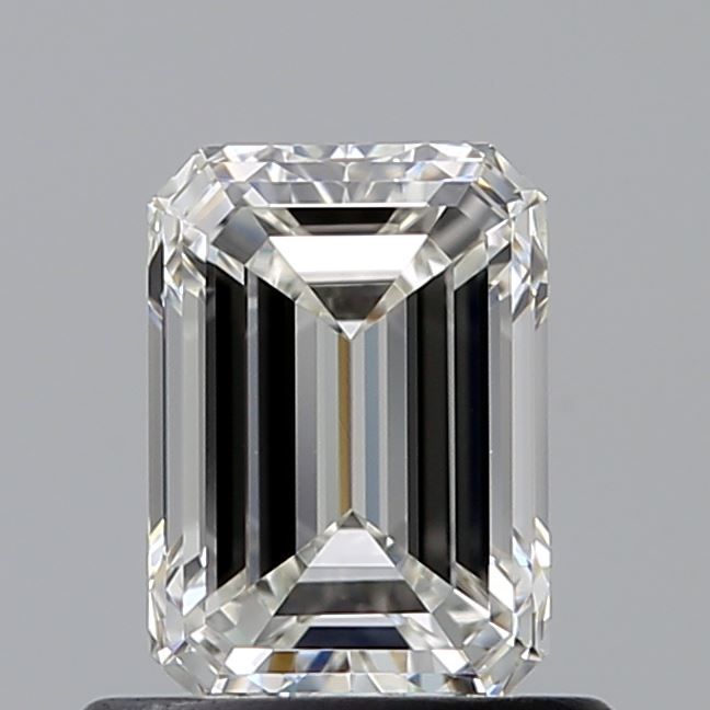 0.80 ct Emerald diamond