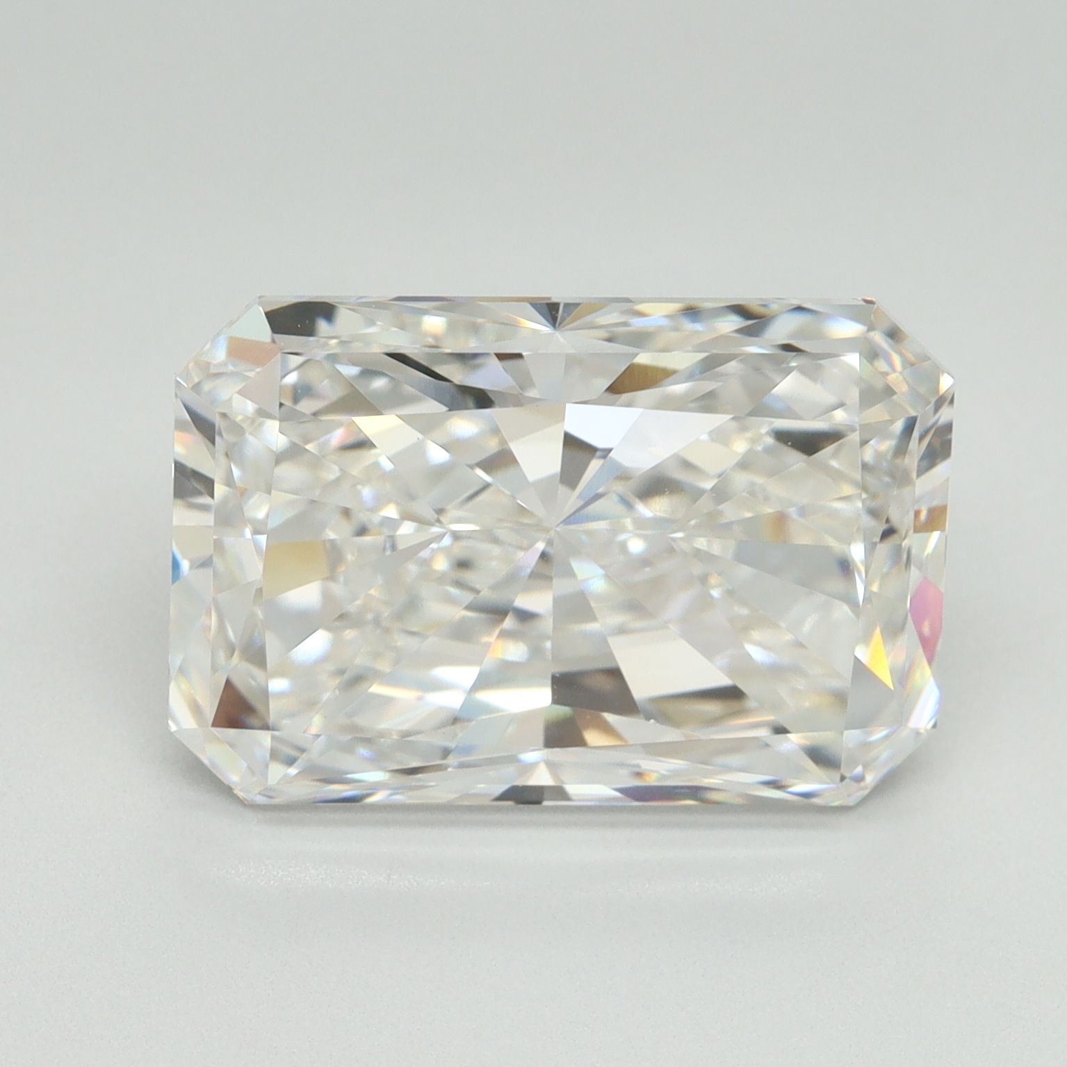 9.14 ct. radiant Lab Grown Diamond front image