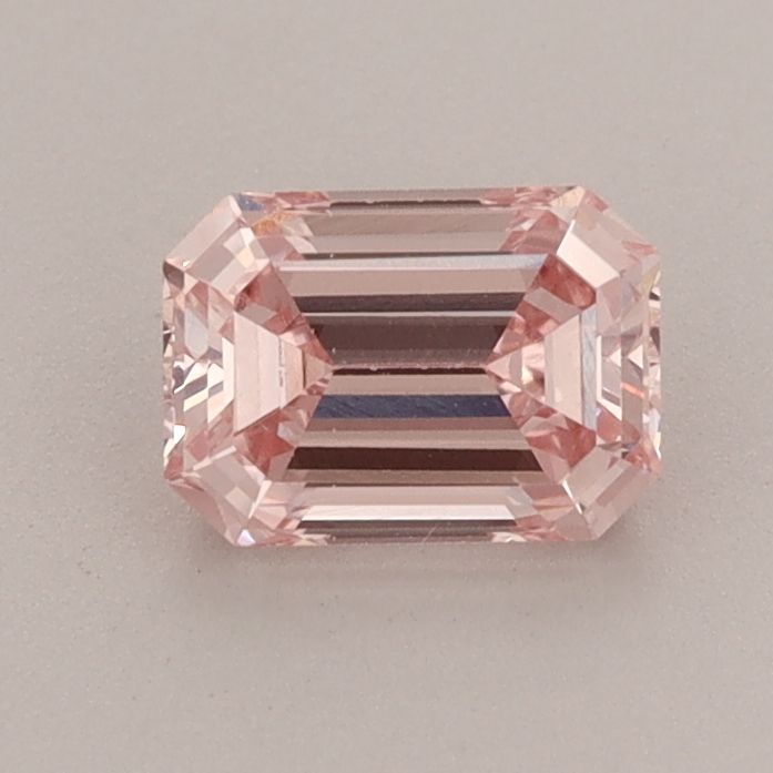 0.75 ct. emerald Lab Grown Diamond front image