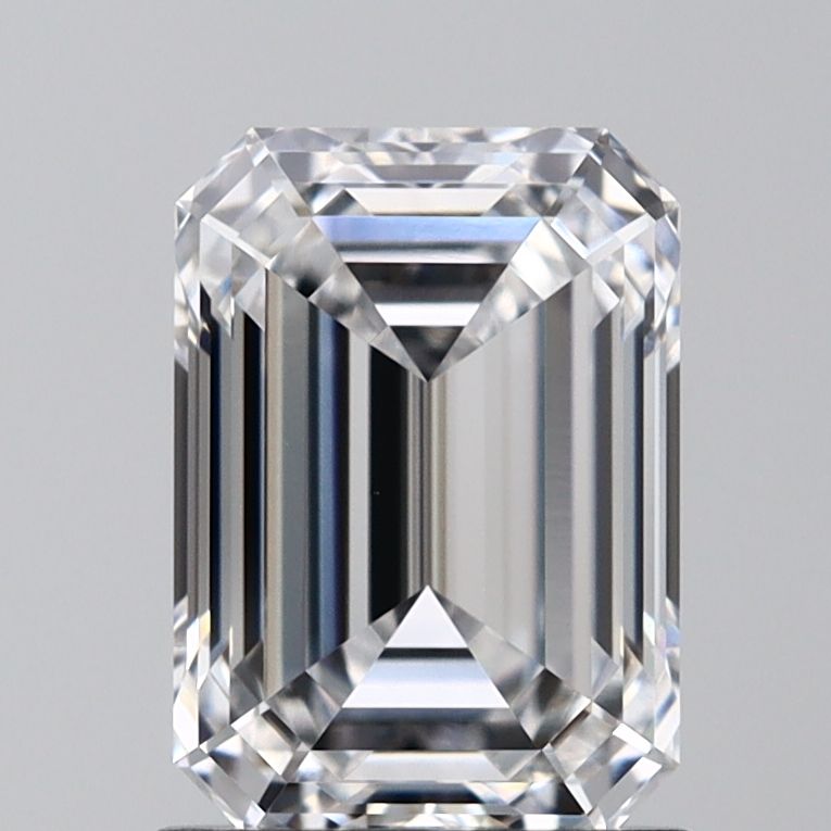 1.57 ct. emerald Lab Grown Diamond front image