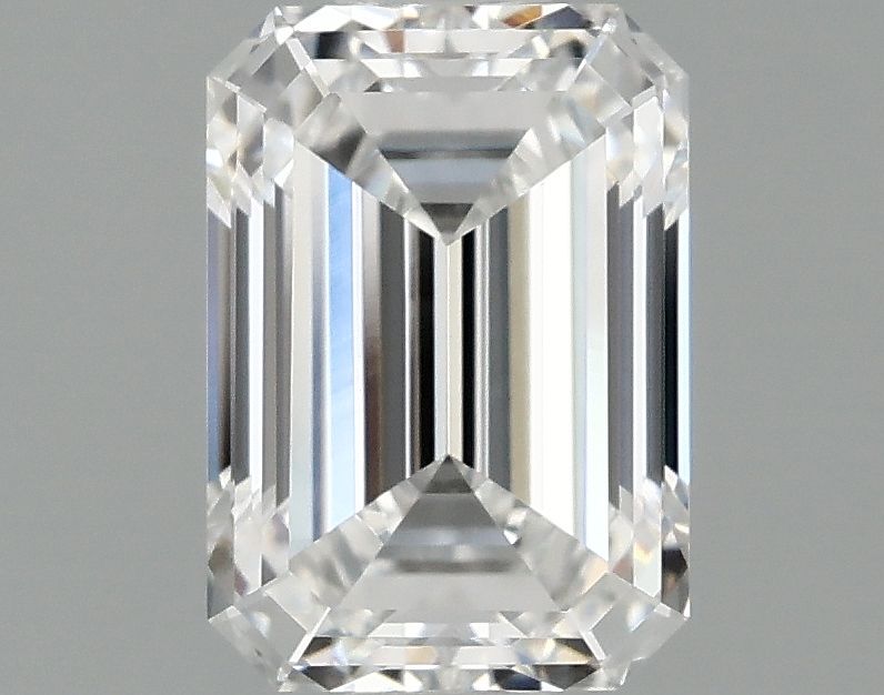 1.10 ct. emerald Lab Grown Diamond front image