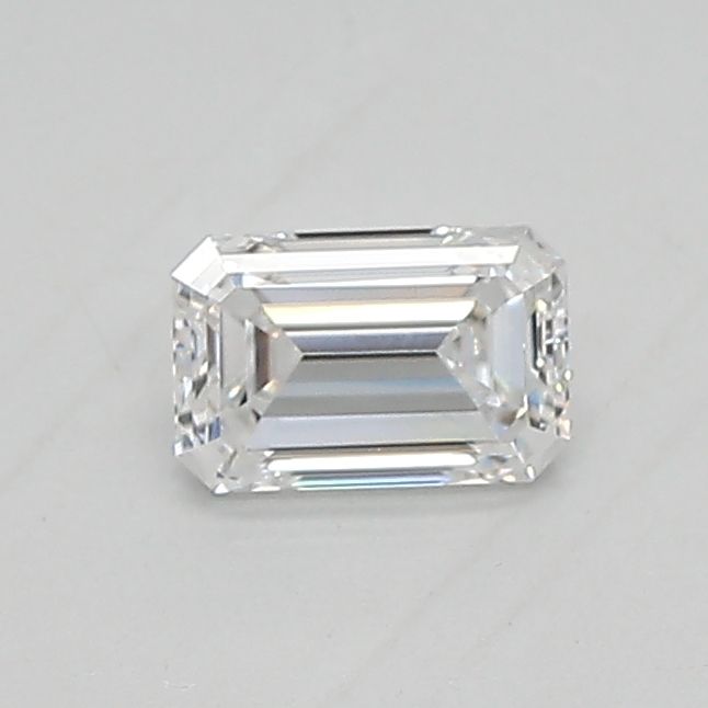 0.38 ct lab-grown Emerald Diamond