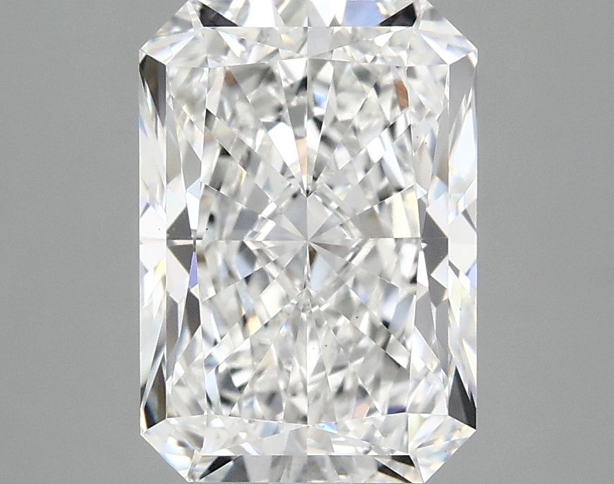 3.04 ct. radiant Lab Grown Diamond front image