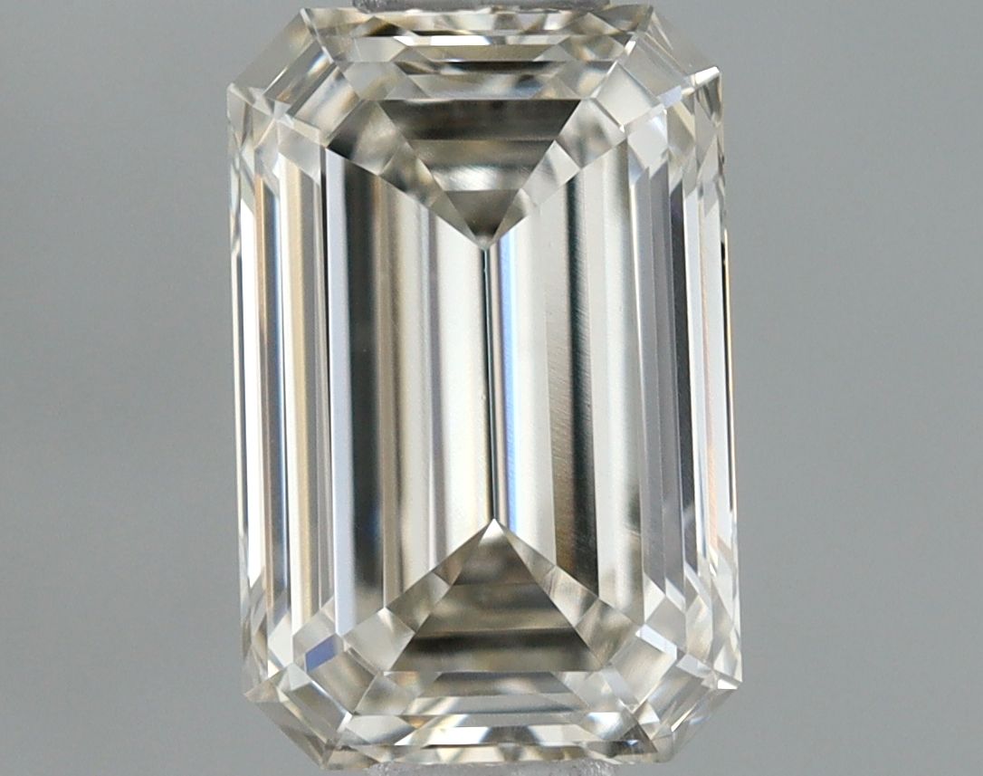 0.72 ct. emerald Lab Grown Diamond front image