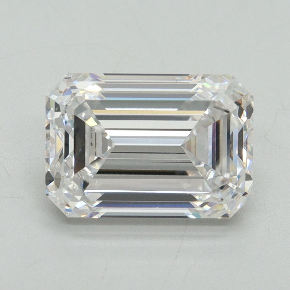 3.20 ct. emerald Lab Grown Diamond front image