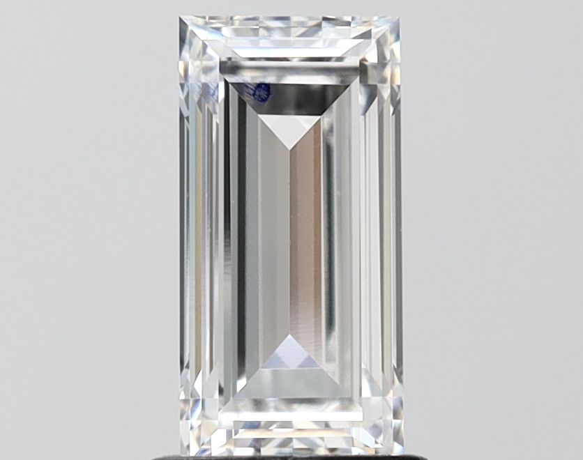 1.54 ct lab-grown Baguette Diamond