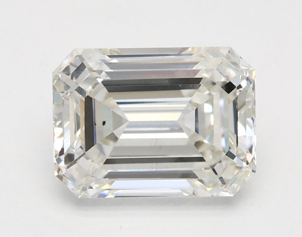 2.52 ct. emerald Lab Grown Diamond front image