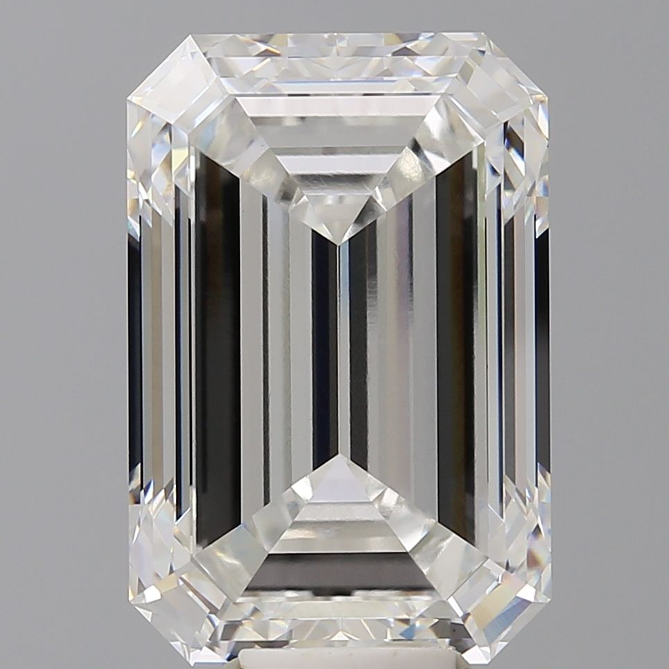 12.54 ct. emerald Lab Grown Diamond front image