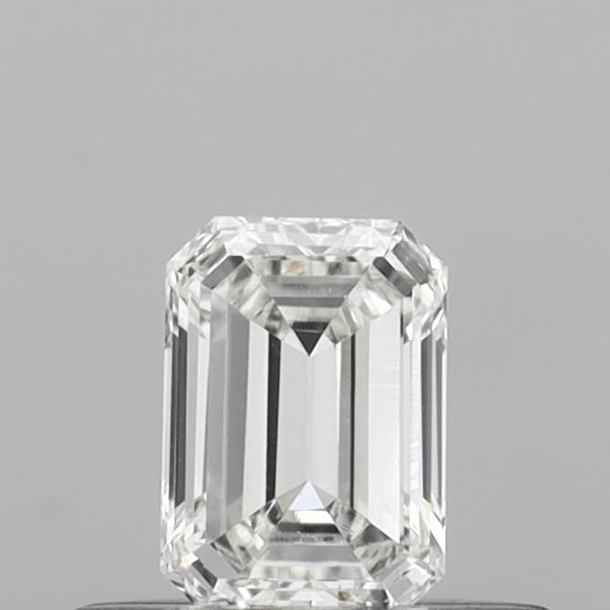 0.32 ct Emerald diamond