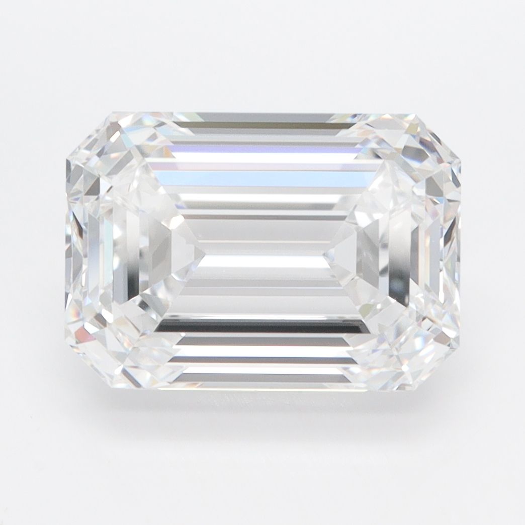 4.25 ct. emerald Lab Grown Diamond front image