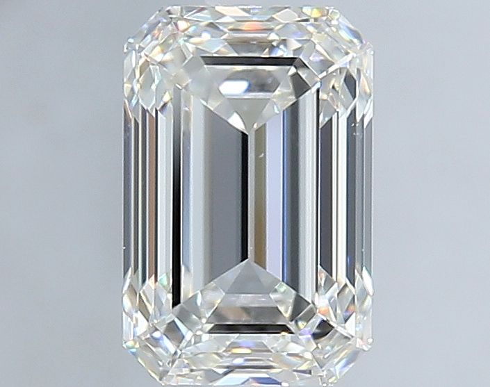 2.01 ct Emerald diamond