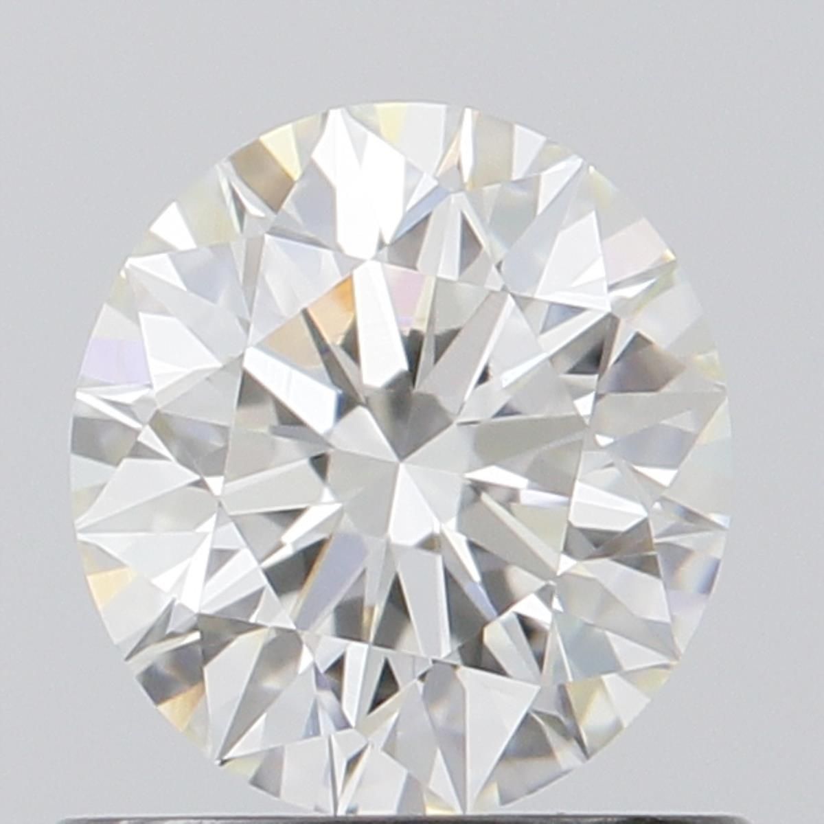 0.67 ct Round diamond