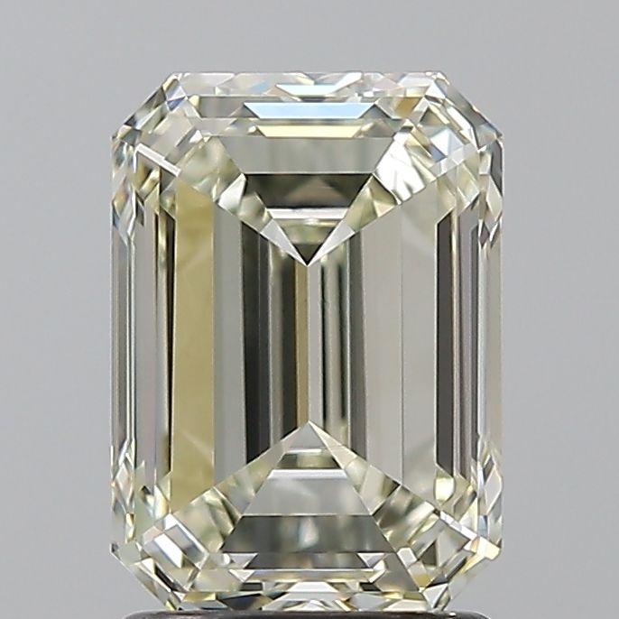 2.01ct Emerald diamond