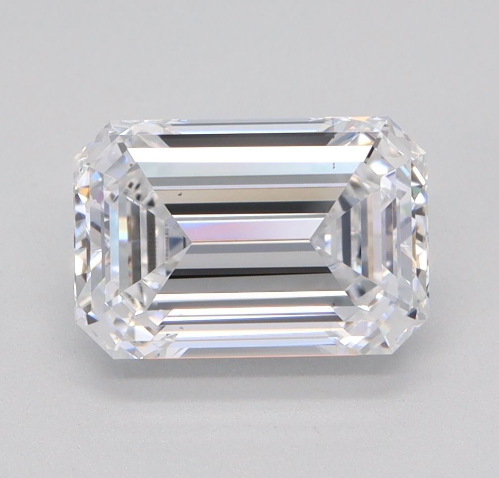 1.54 ct. emerald Lab Grown Diamond front image