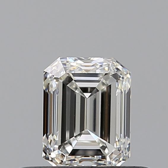 0.41 ct Emerald diamond