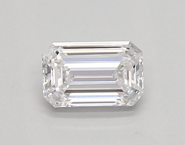 0.45 ct lab-grown Emerald Diamond