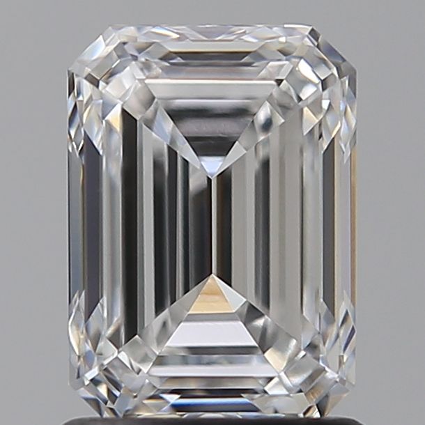 1.54 ct. emerald Lab Grown Diamond front image