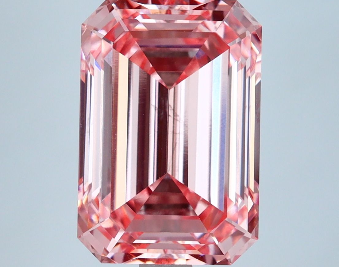 5.11 ct. emerald Lab Grown Diamond front image
