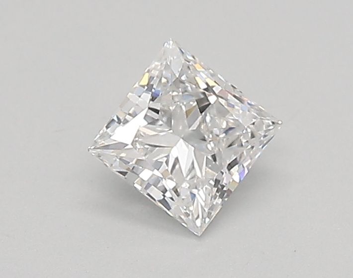 0.39 ct lab-grown Princess Diamond