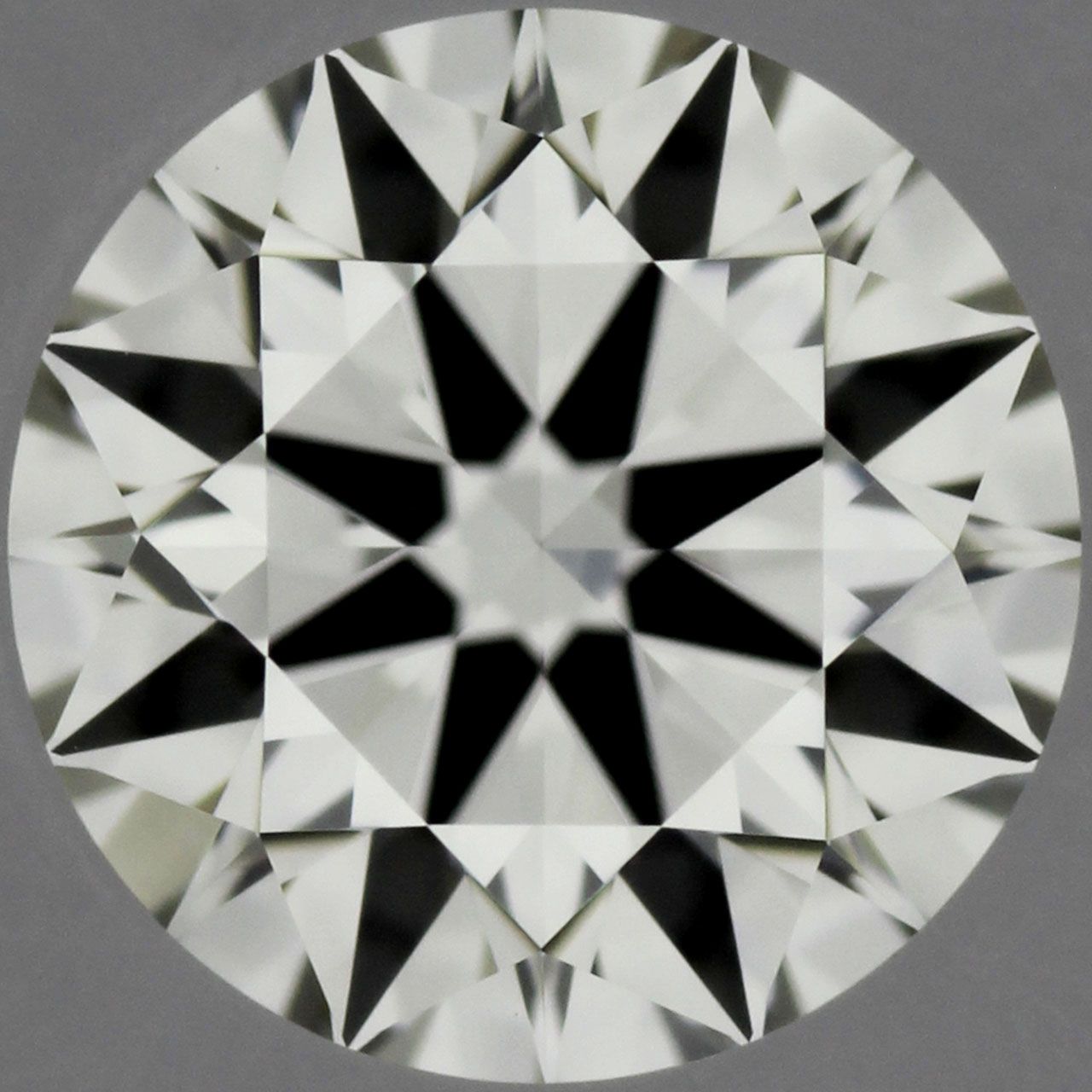 0.40 ct Round Natural Diamond