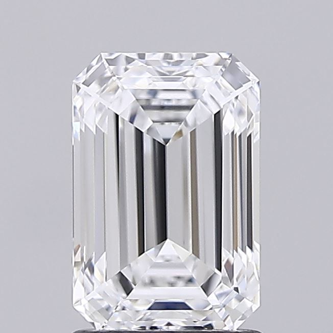 1.79 ct. emerald Lab Grown Diamond front image