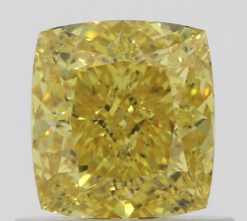 0.83 ct Cushion Brilliant diamond