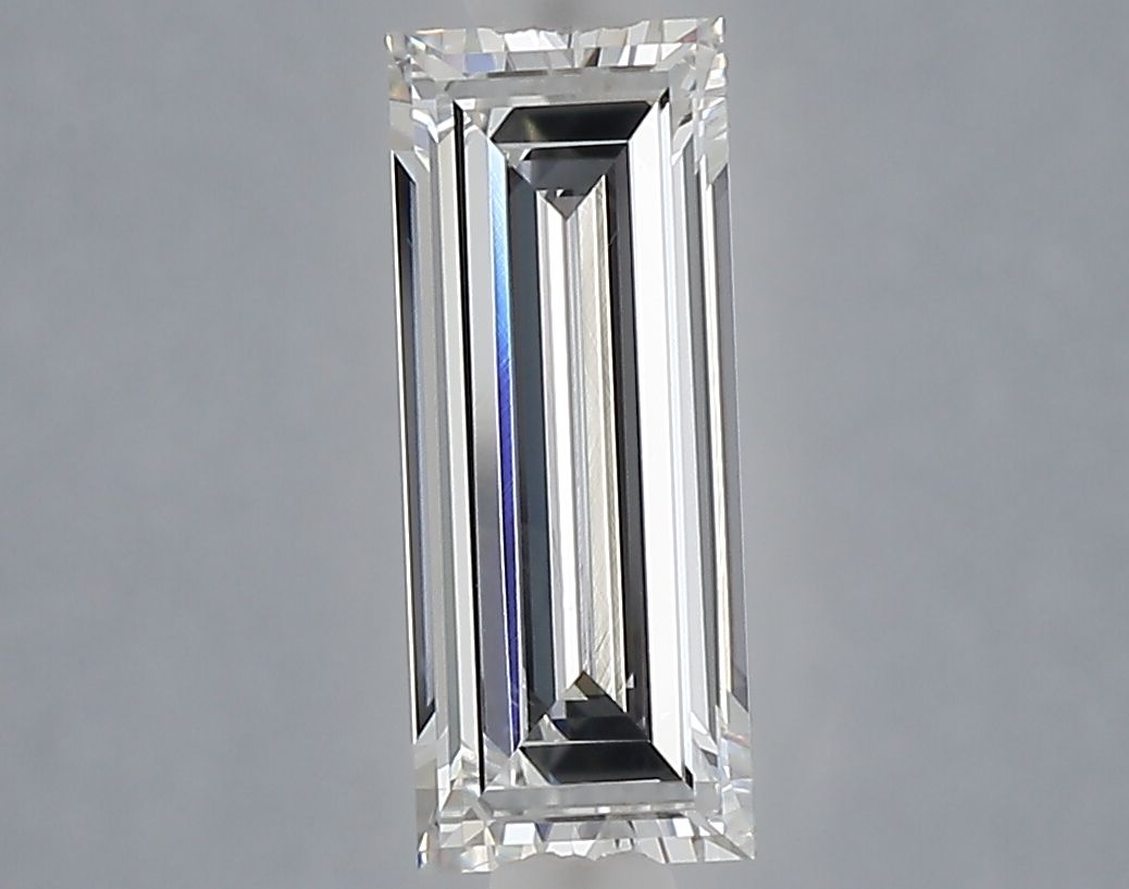 1.03 ct lab-grown Baguette Diamond