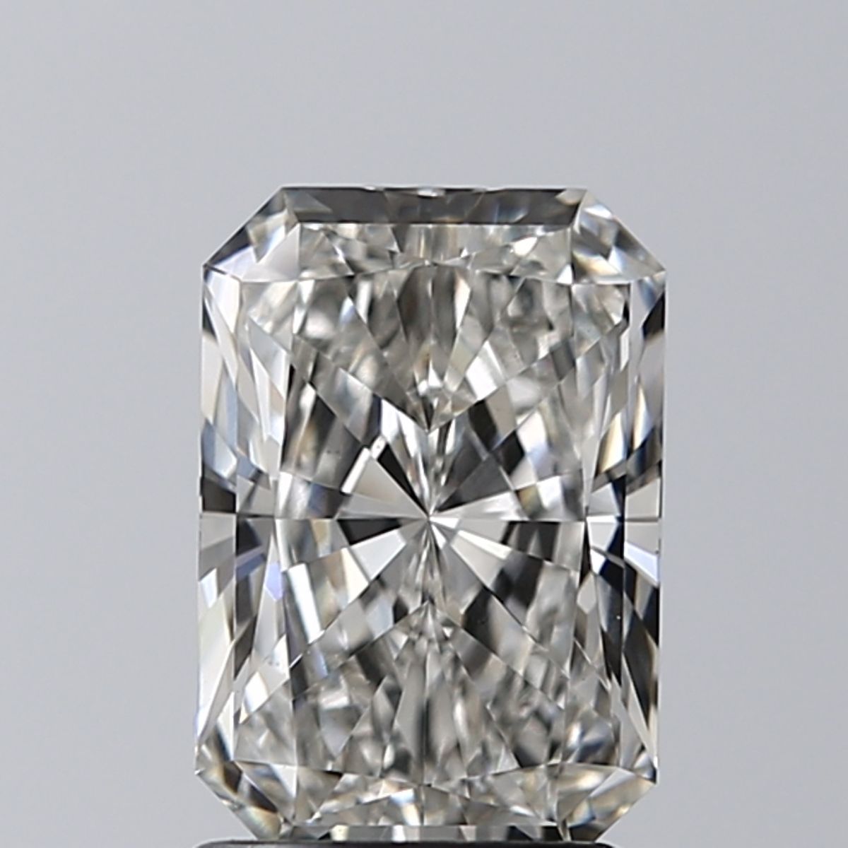 1.71 ct. radiant Lab Grown Diamond front image