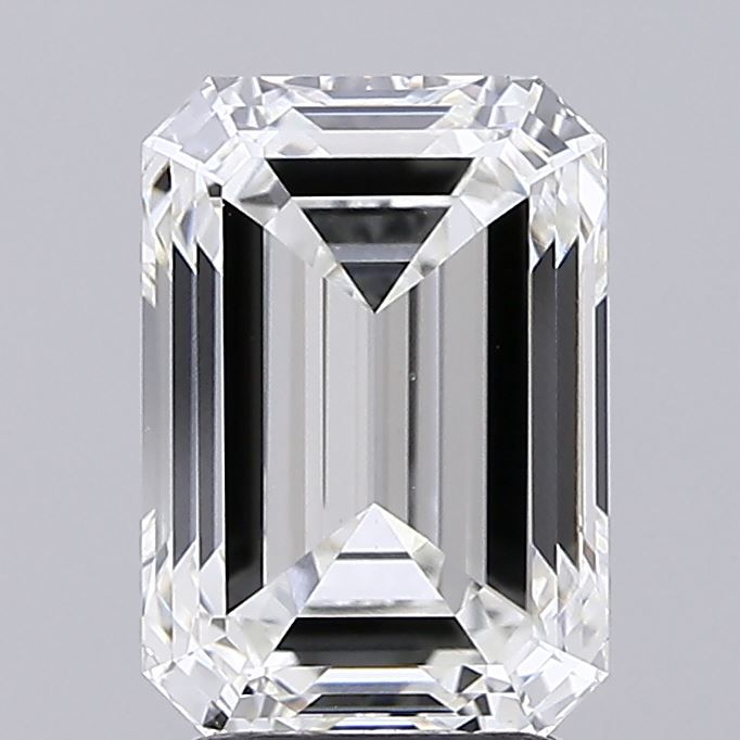 3.11 ct Emerald diamond