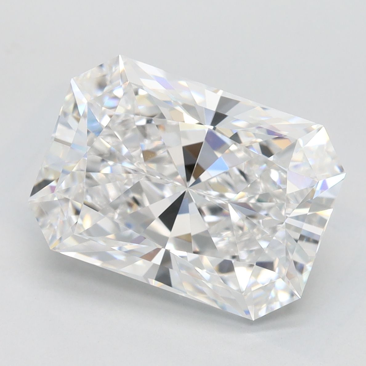 4.09 ct. radiant Lab Grown Diamond front image