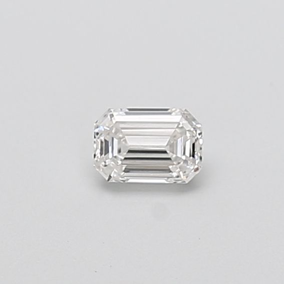 0.30 ct Emerald diamond