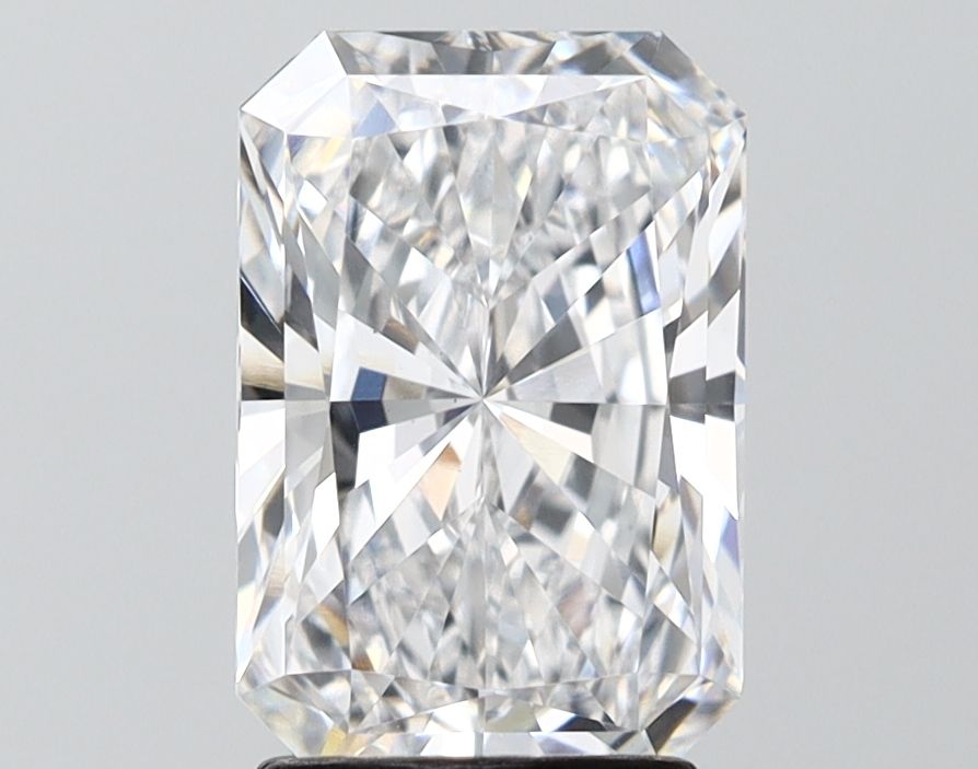 2.55 ct. radiant Lab Grown Diamond front image