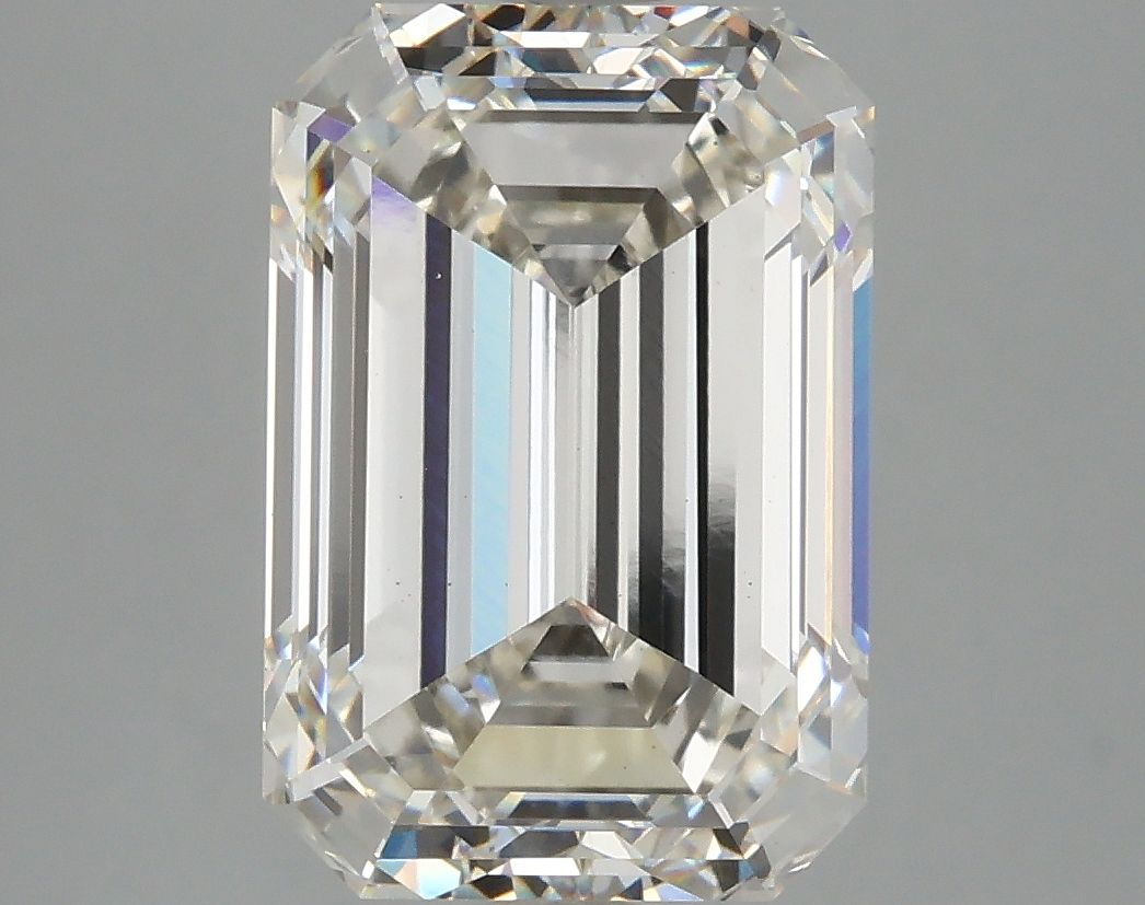 5.15 ct. emerald Lab Grown Diamond front image