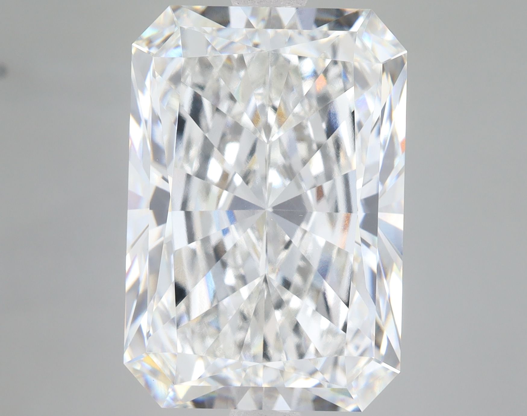 15.38 ct. radiant Lab Grown Diamond front image
