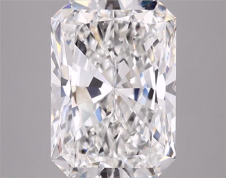 5.74 ct. radiant Lab Grown Diamond front image