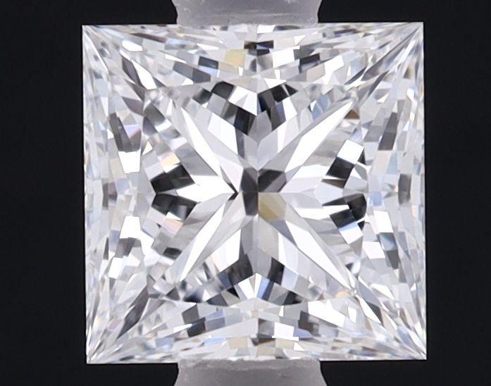1.06 ct. princess Lab Grown Diamond front image