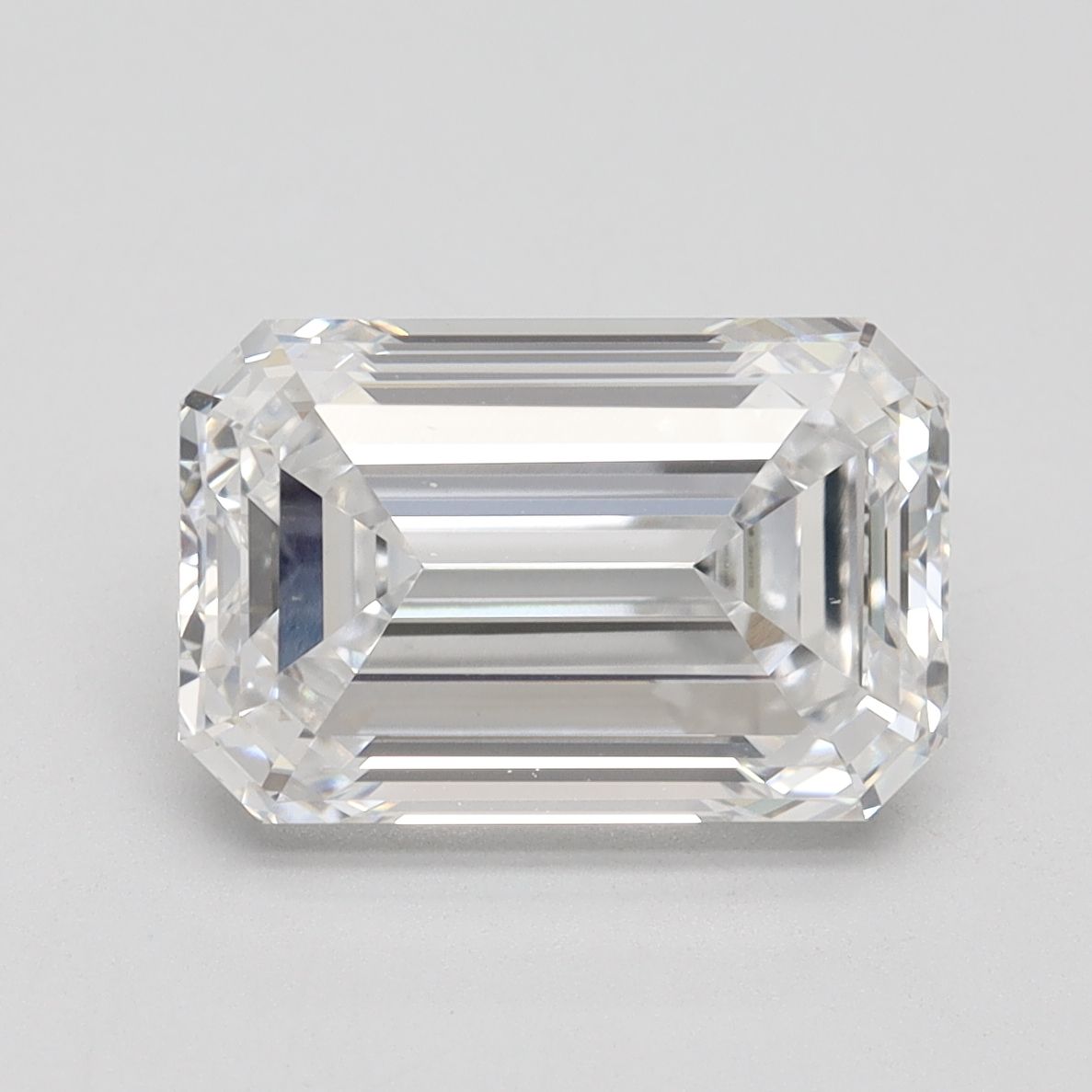 4.32 ct. emerald Lab Grown Diamond front image