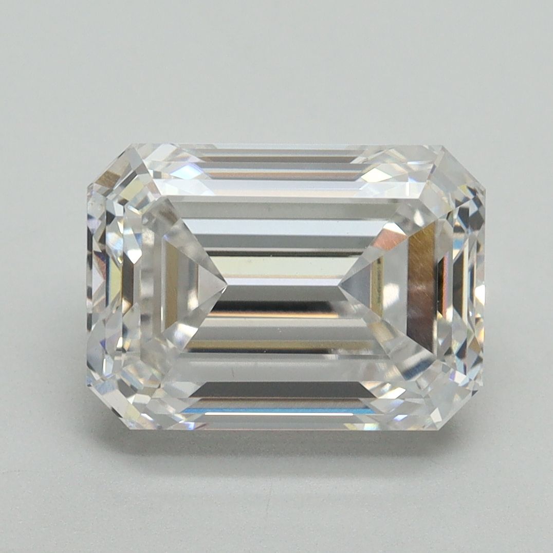 4.08 ct. emerald Lab Grown Diamond front image