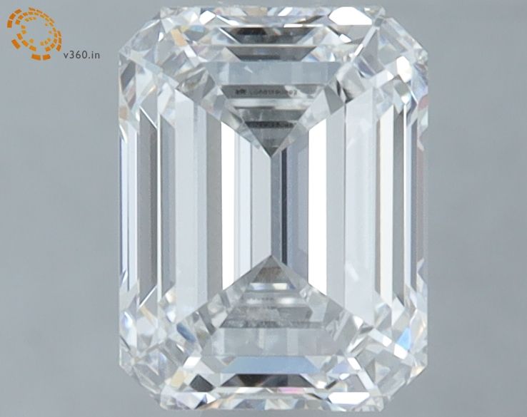 1.60 ct. emerald Lab Grown Diamond front image