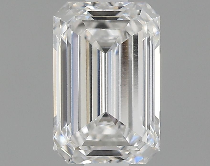 0.90 ct. emerald Lab Grown Diamond front image